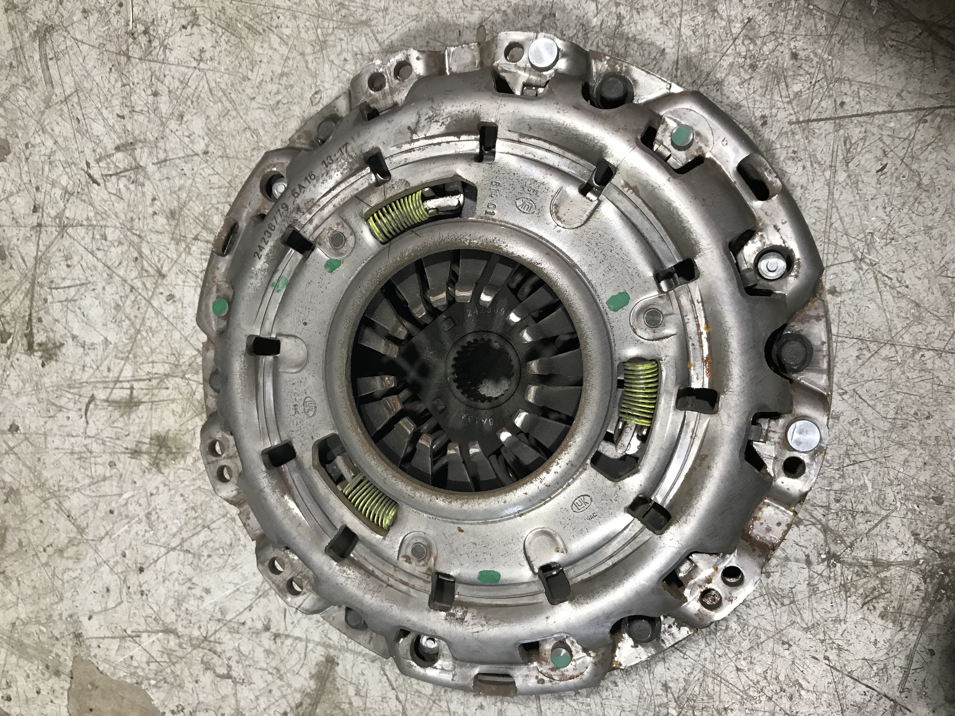 GM 2.4L LE5 LE9 Ecotec clutch and flywheel assembly